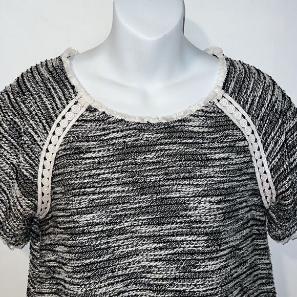 ANTHROPOLOGIE Eri+Ali Lace Trim Popover Top-S - Picture 3 of 10